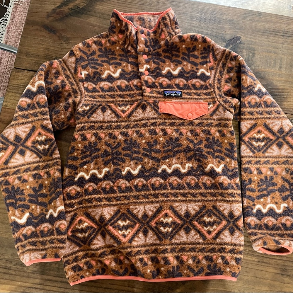 Women’s Patagonia Synchilla Pullover- Mangrove/Henna Brown